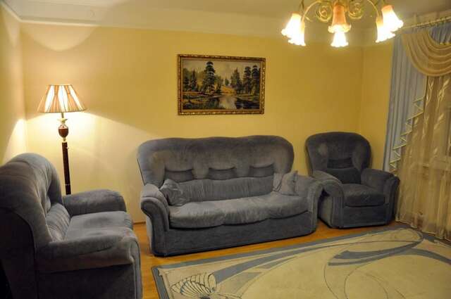 Апартаменты Comfort Apartments - Large Family Suite Гродно-35